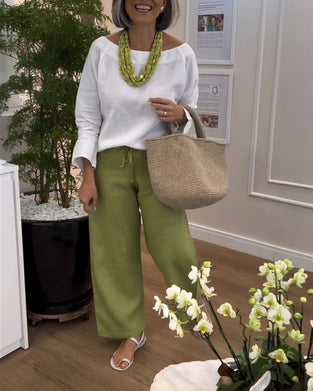 Vidrekkede Bukser Med En Enkelt Farge, Casual Stil Og Trekkone