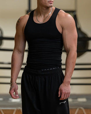 Ensfarget ermeløs vest for menn