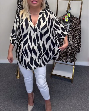 V-hals printet avslappet bluse