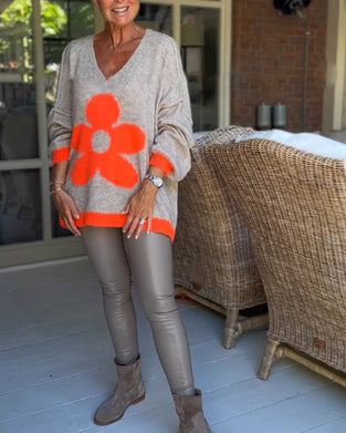 Blomstermønster v-hals genser