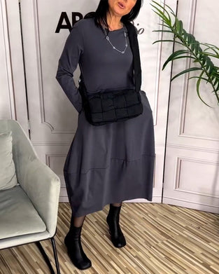 Kjole med casual stil og rund hals