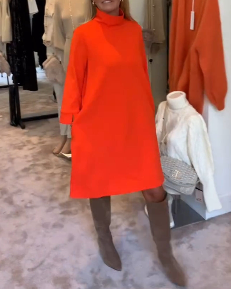 Ensfarget turtleneck casual kjole