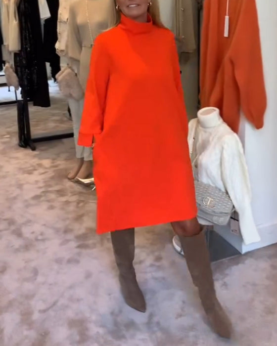 Ensfarget turtleneck casual kjole