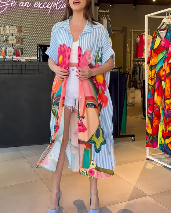 Vertikal stripete jakkeslagsbluse med karaktertrykk