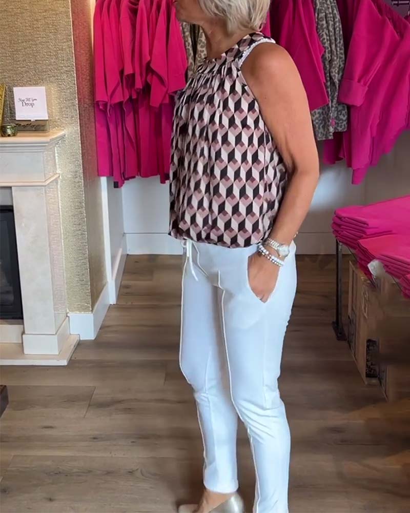 Ermeløs topp med rund hals med diamanttrykk