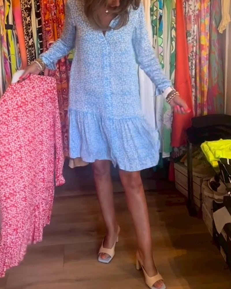 V-hals kjole med blomstertrykk