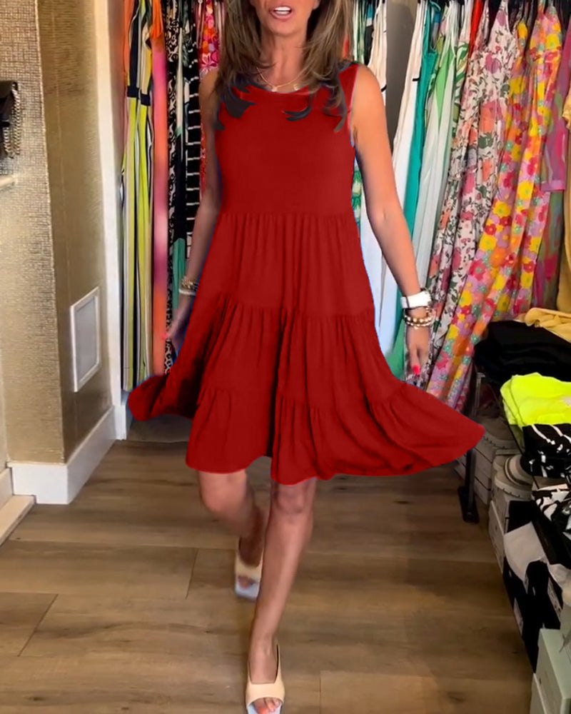 Kjole med plissert passform og ermeløs