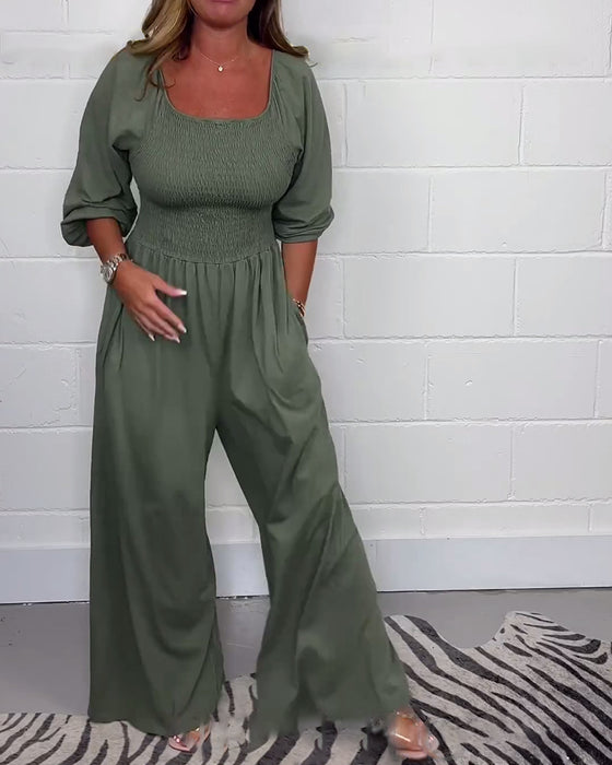 Ensfarget jumpsuit med firkantet hals