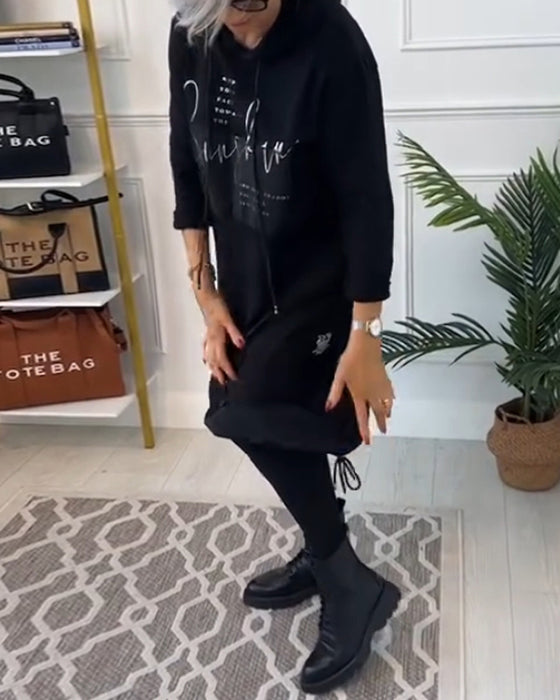 Uformell hettekjole med lomme med fargeblokktrykk