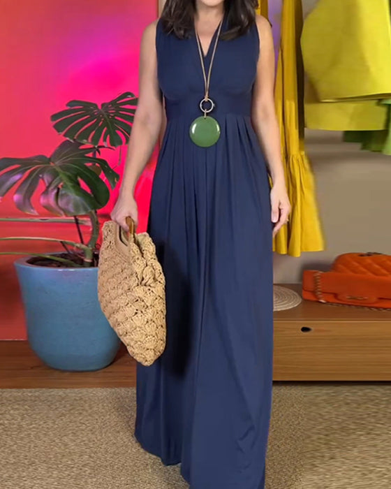 Elegant ermeløs slank lang kjole