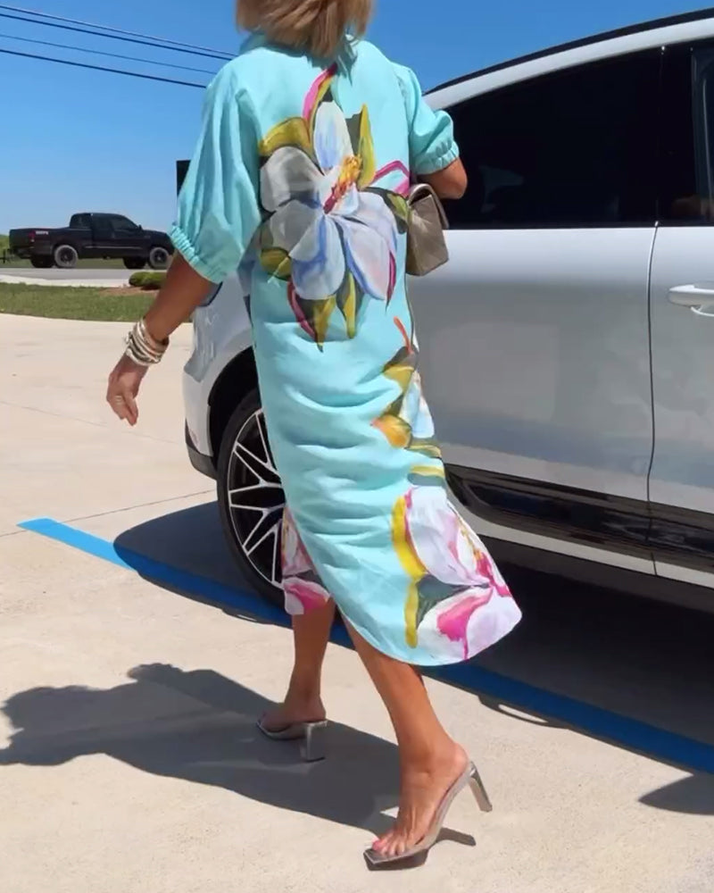 Løs avslappet kjole med blomstertrykk