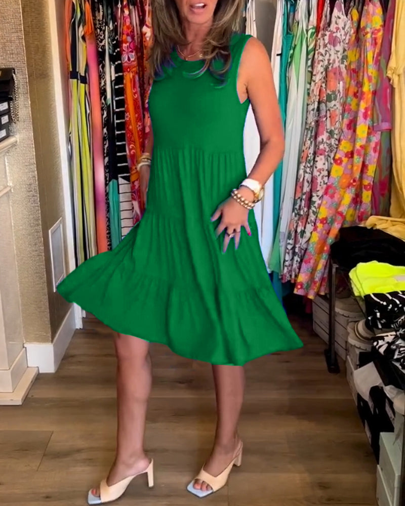 Kjole med plissert passform og ermeløs