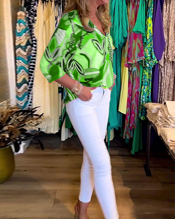 Langermet, løs bluse med trykk