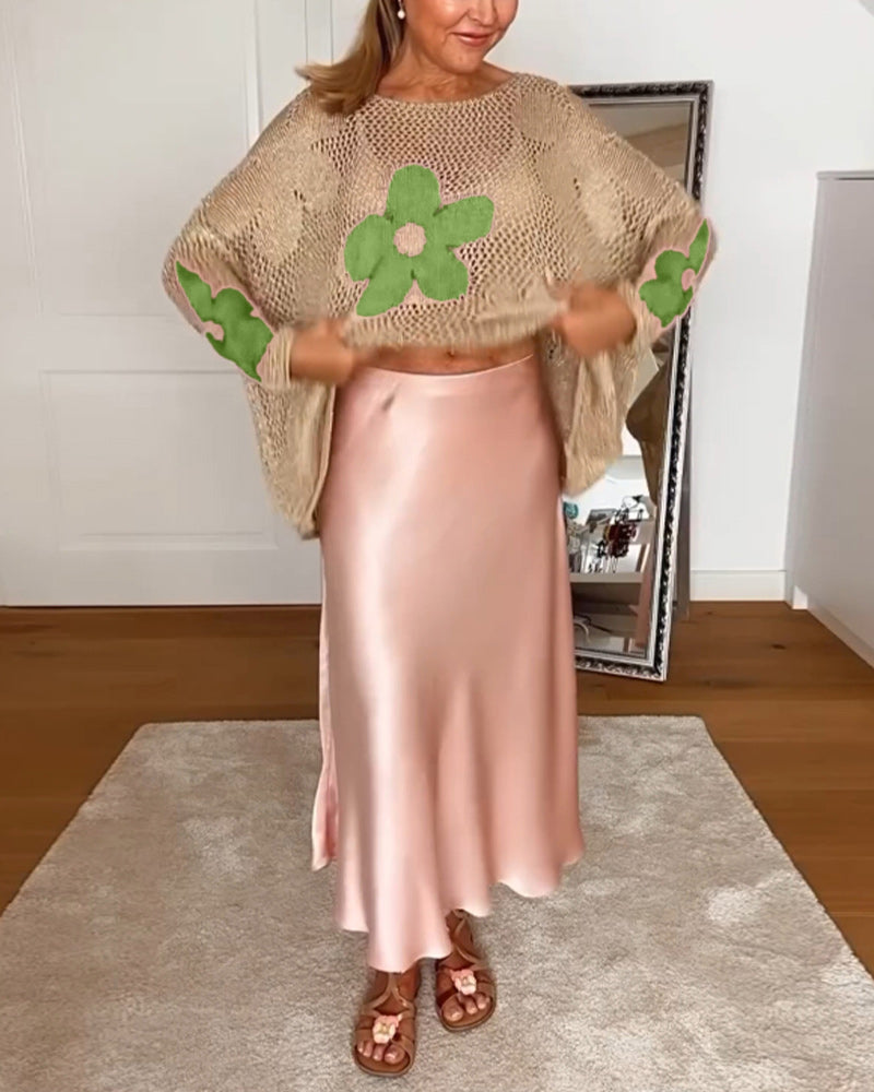 Uformell blomstret genser med lange ermer med rund hals og hul