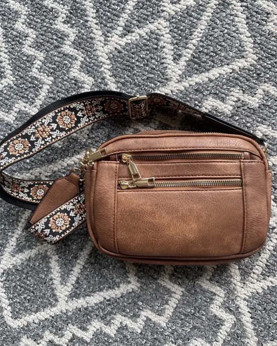 Multifunksjonell crossbody-veske med glidelås