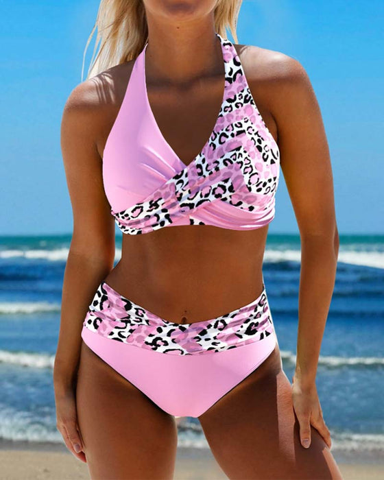 Halterneck bikini med lappeteppe i leopard