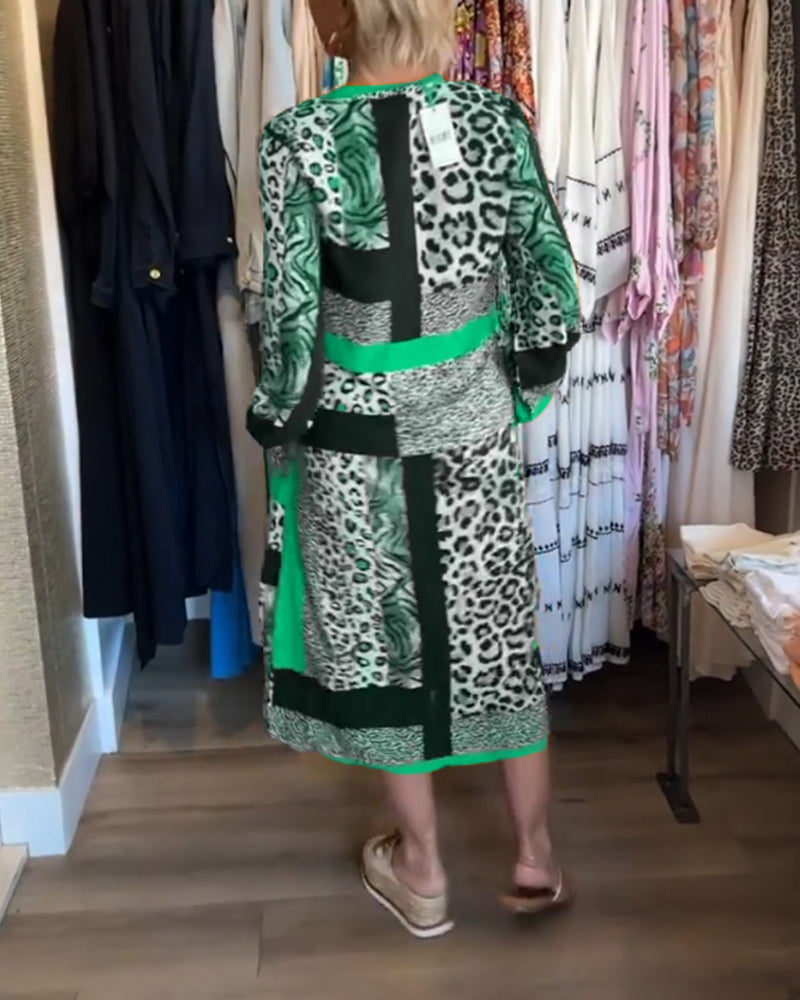 Leopard kjole med geometrisk trykk