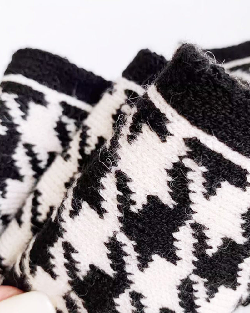 Fasjonabelt allsidig trekantskjerf