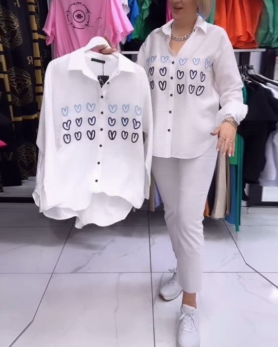 Enkel skjorte med hjertetrykk