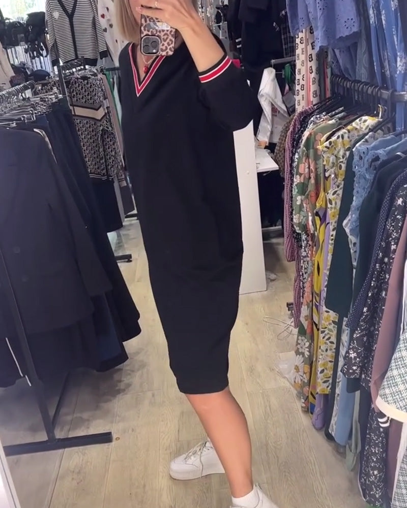 V-hals kjole med lommer