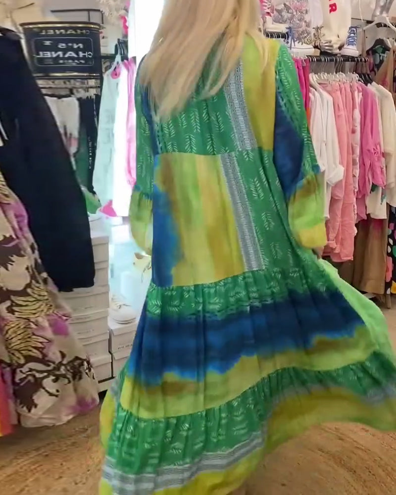 Trykt uformelt V-hals lang kjole med flare ermer