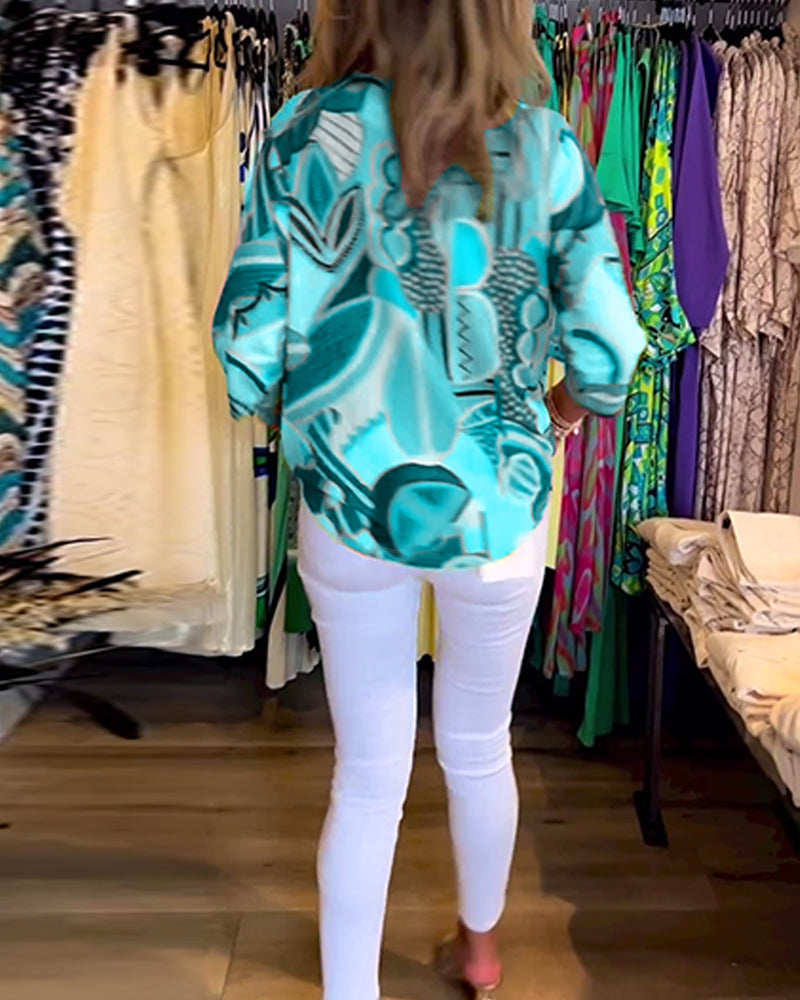 Langermet, løs bluse med trykk