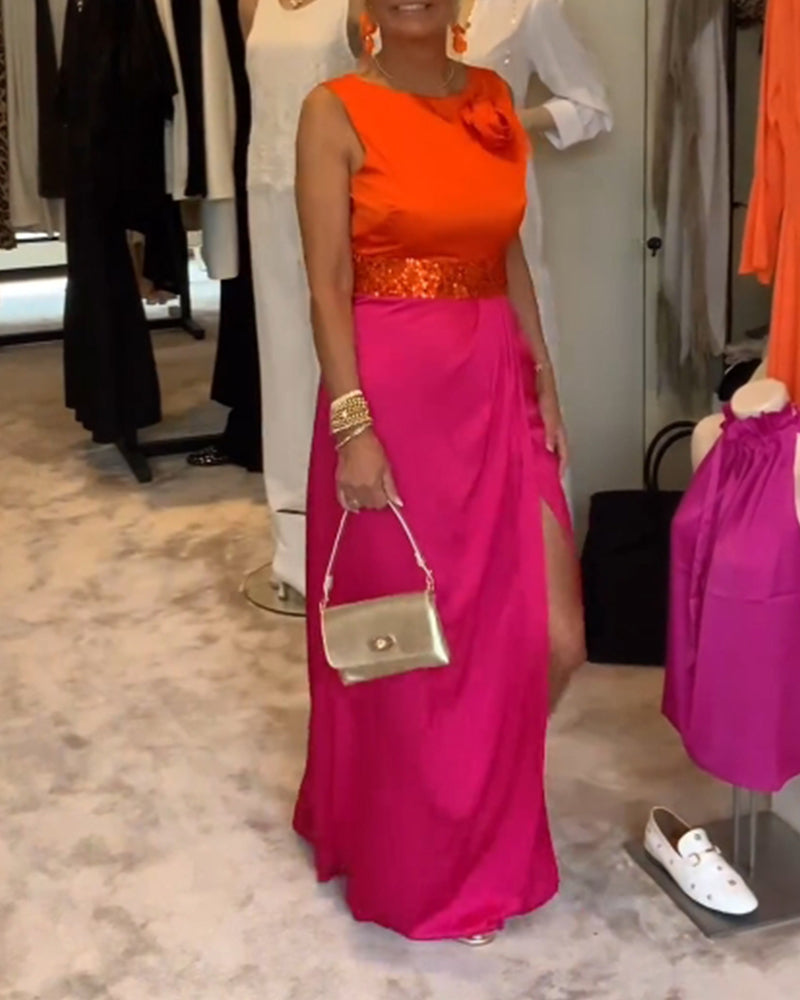 Uformell kjole uten erme med splitt