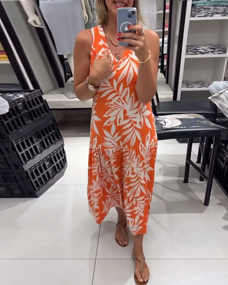 Uformell ermeløs kjole med lønneblad