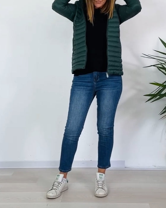 Mote ensfarget avtakbar jakke med glidelåsknapp