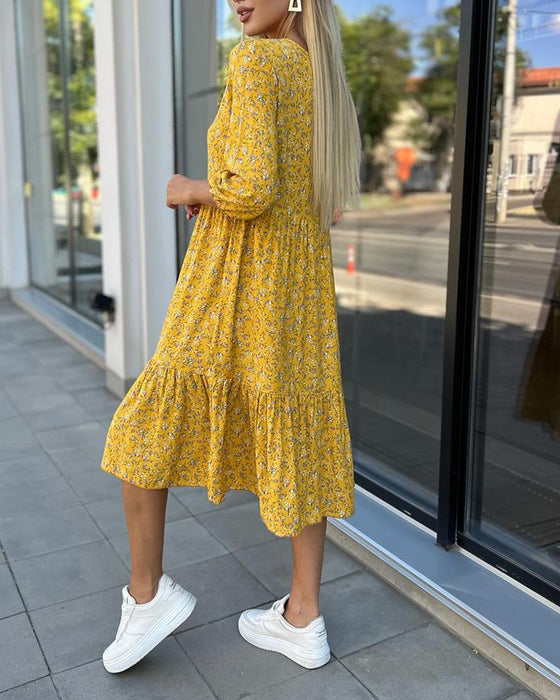 Frisk floral plissert fritidskjole