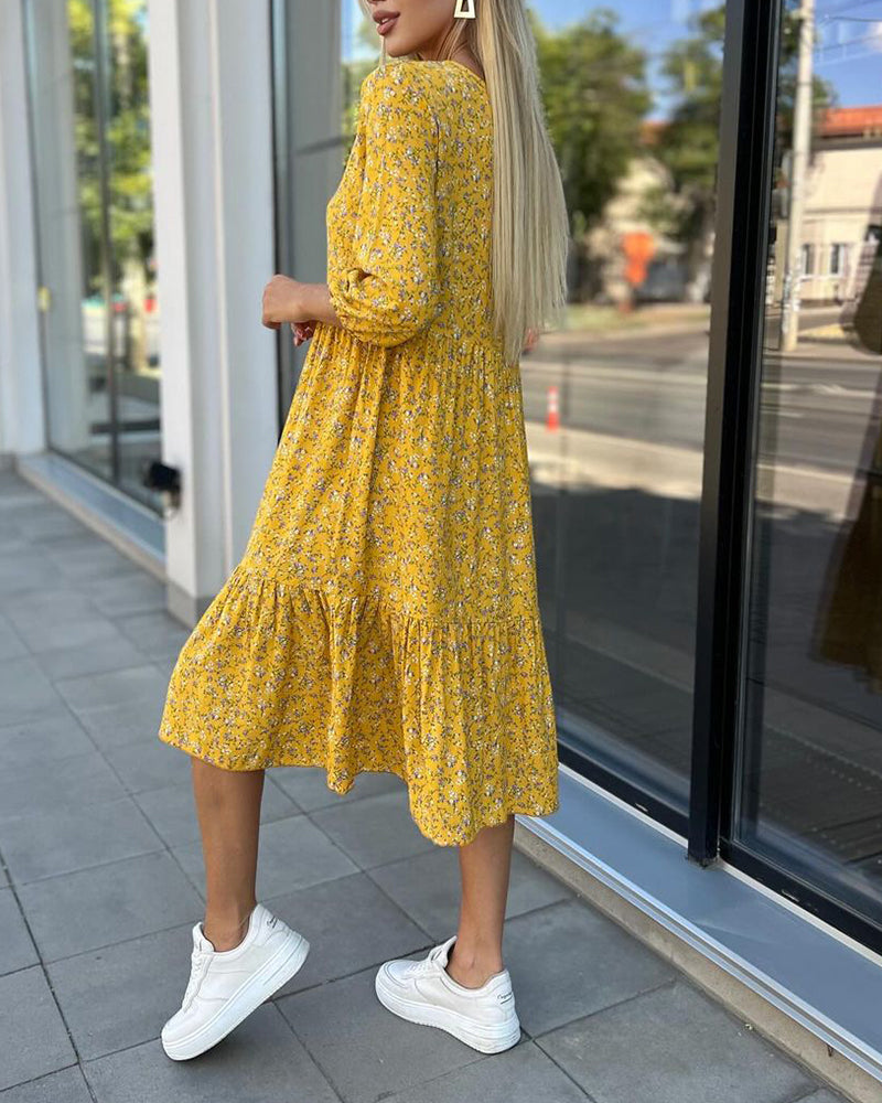 Frisk floral plissert fritidskjole