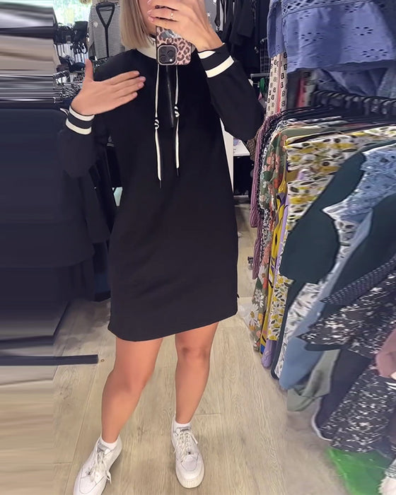 Uformell kjole med lange ermer med stående krage