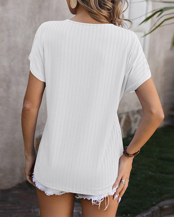 Topp med V-hals og kjede