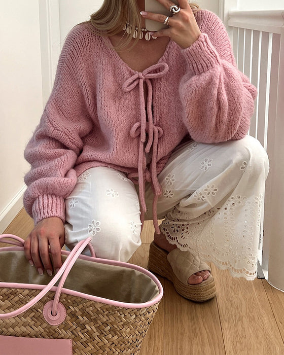 Ensfarget cardigan med blonder i lat stil