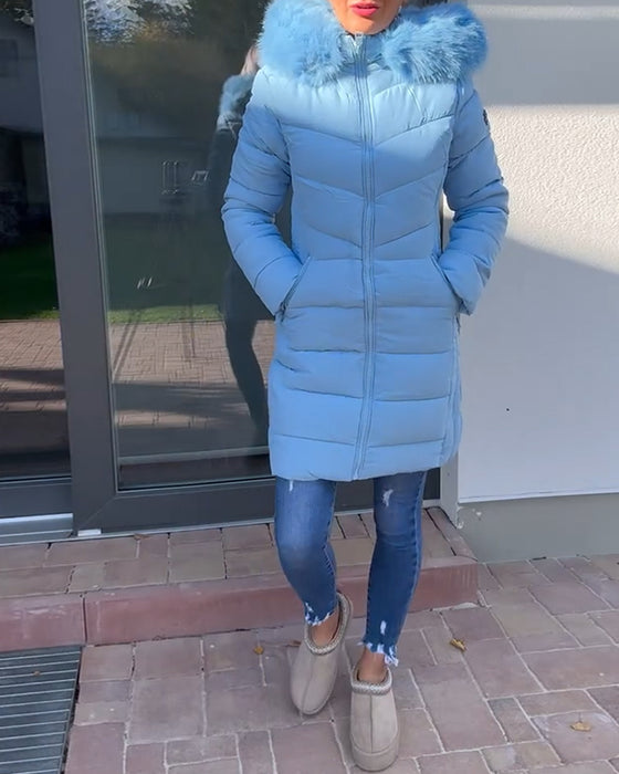 Uformell ensfarget polstret jakke med glidelåslomme