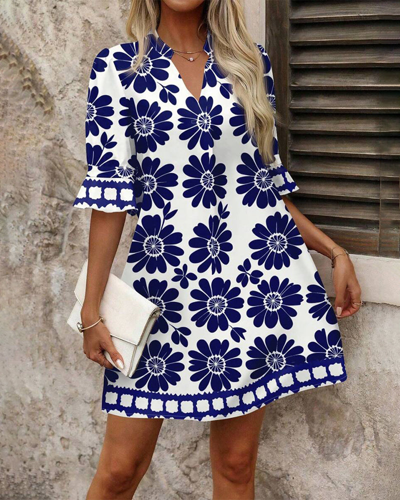Elegant Rett Kjole Med Floral Trykk