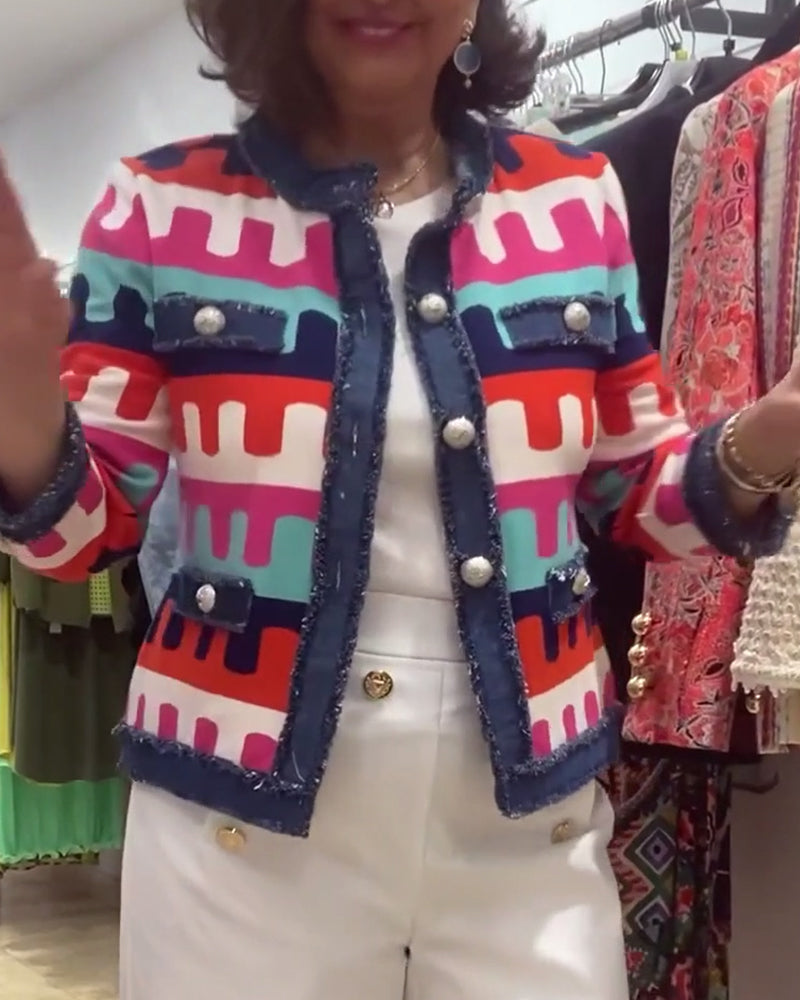 Raw kant knapper fargerikt print jakke