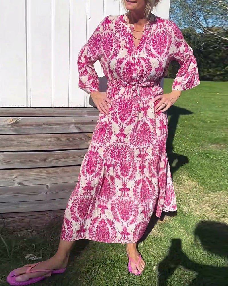 Kjole med snøring med klokkeermer