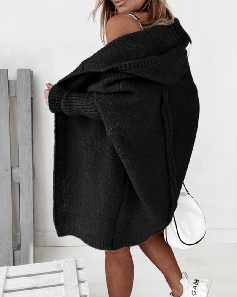 Enkel ensfarget cardigan med flaggermus hette