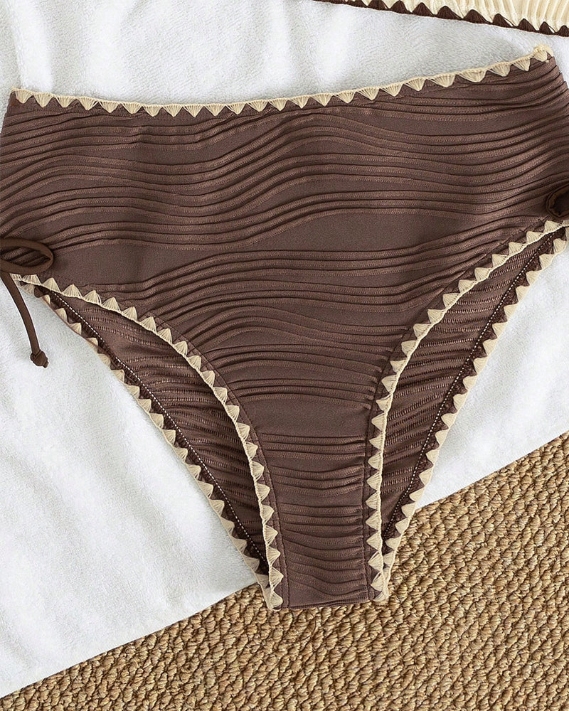 Bikini To-dels Set Med Halterhals og Kontrastfarge Design