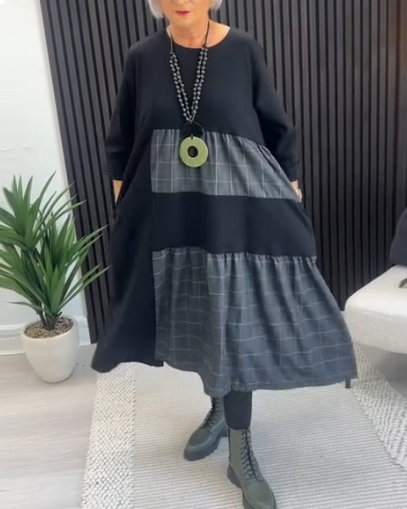 Uformell kjole med rutete patchwork og lomme