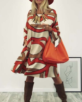 Kjole med rund hals design