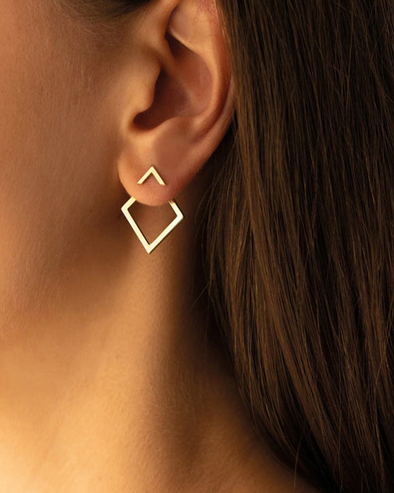 Enkle diamantformede elegante øredobber