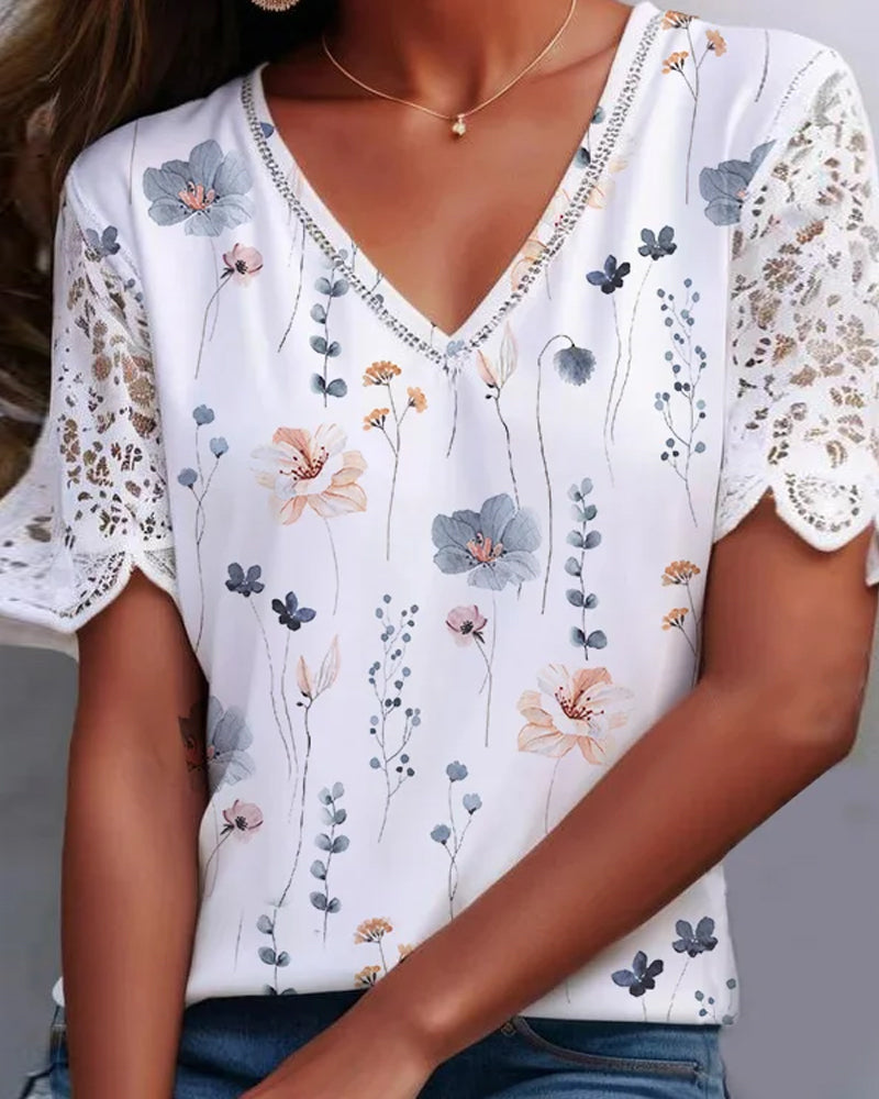 Bluse med lace-patch og trykk