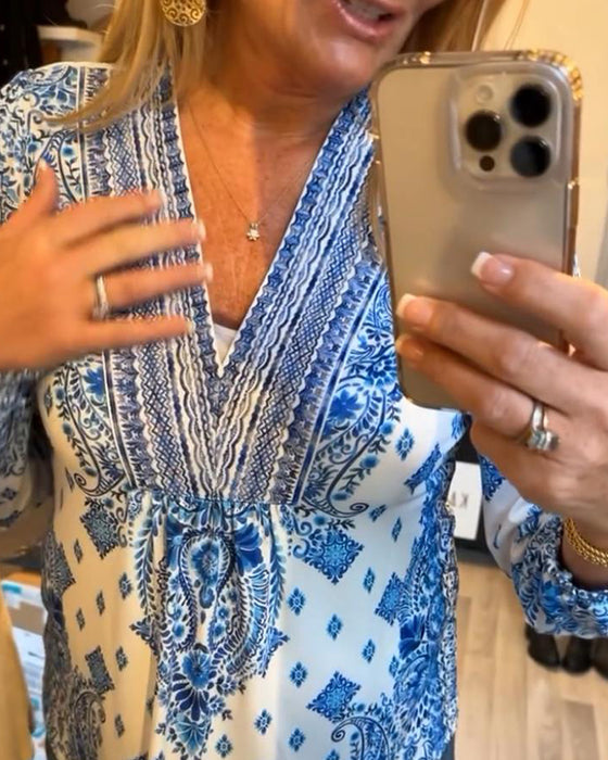 Uformell topp med V-halstrykk