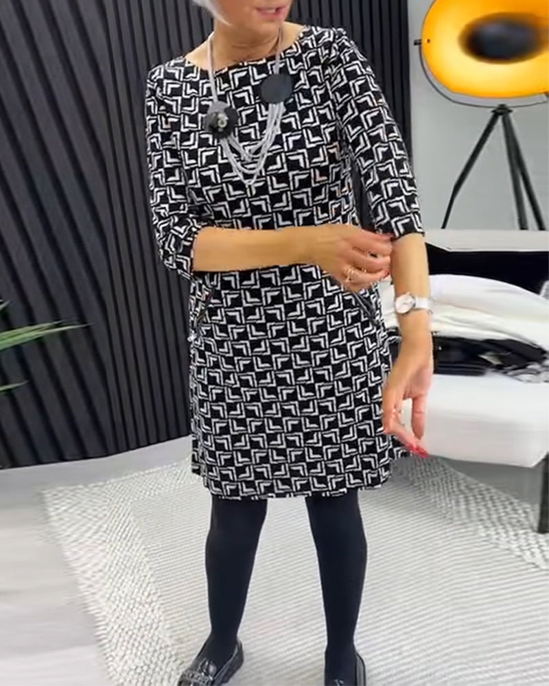 Retro geometrisk trykk med rund hals lommekjole
