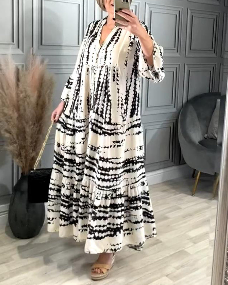 Uformell kjole med klokkeerm med kontrasttrykk