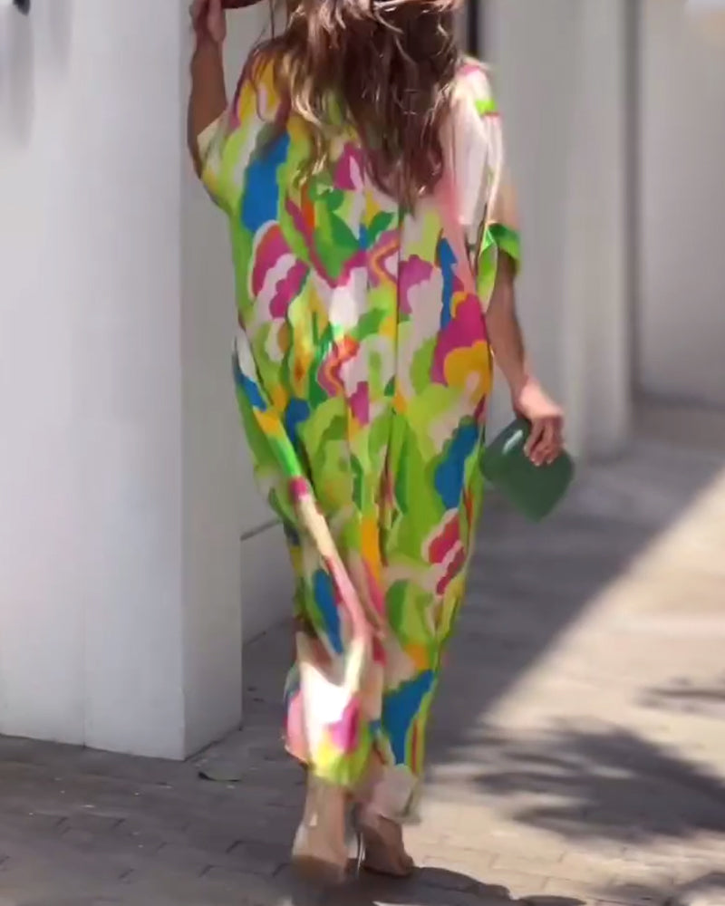 Uformell kjole med halve ermer med trykt jakkeslag