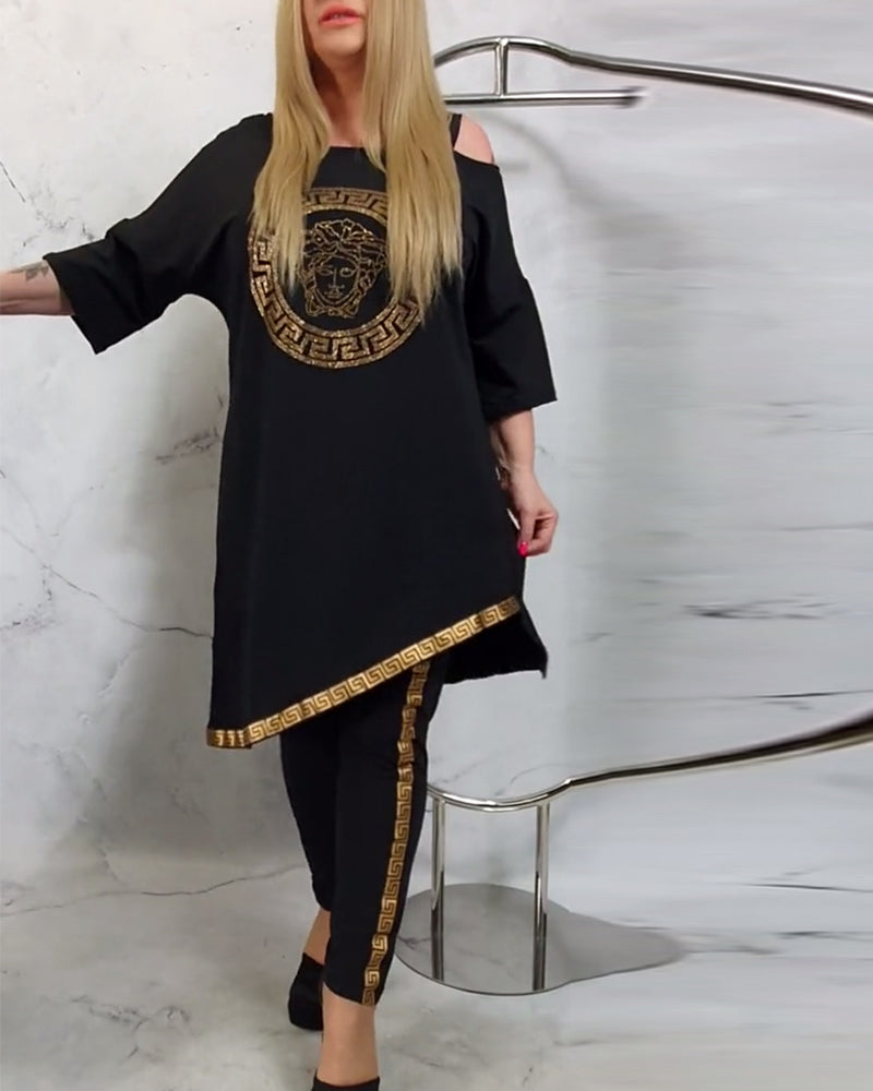 Uregelmessig todelt dress med trykk