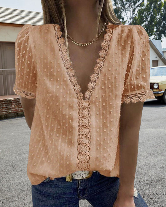 V-hals bluse med engelsk blonde